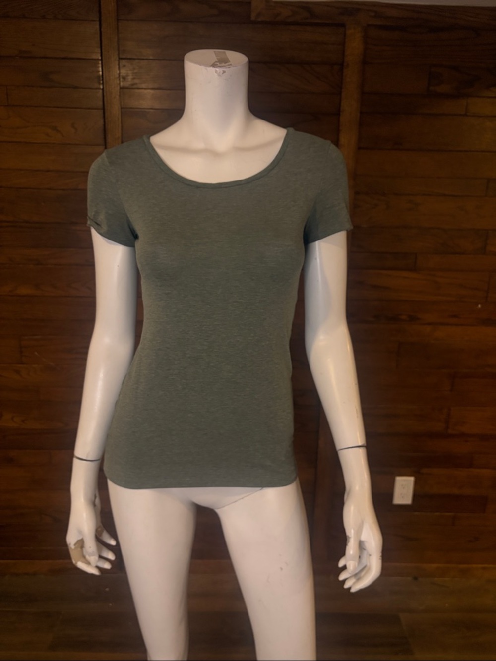 H&M Olive Scoop Neck Short Sleeve Tee